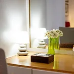 Апартаменты Scirocco House *